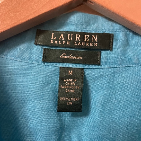 Lauren size medium turquoise colored button-down shirt - Picture 4 of 4